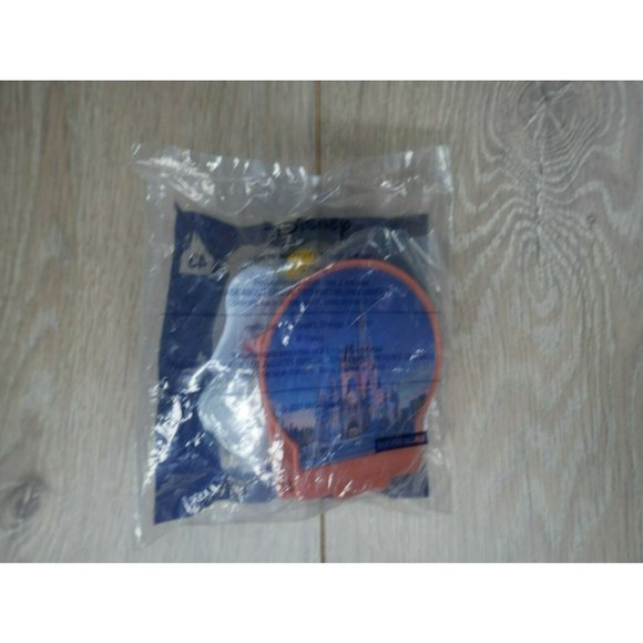 McDonald's Walt Disney World 50th Anniversary Dumbo #43 Toy 2021 - Picture 2 of 3